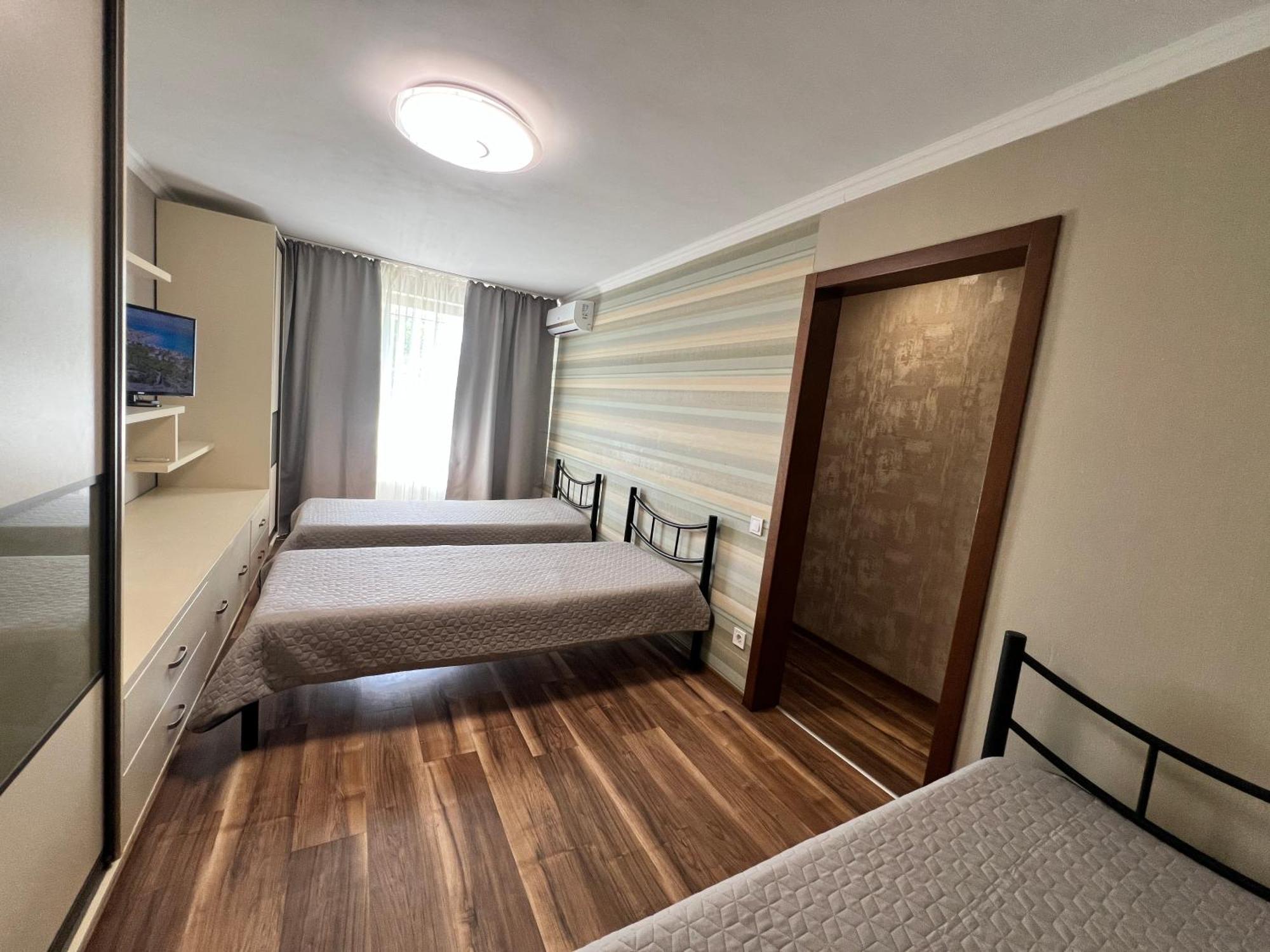 Seven Hotel Vyshneve Luaran gambar