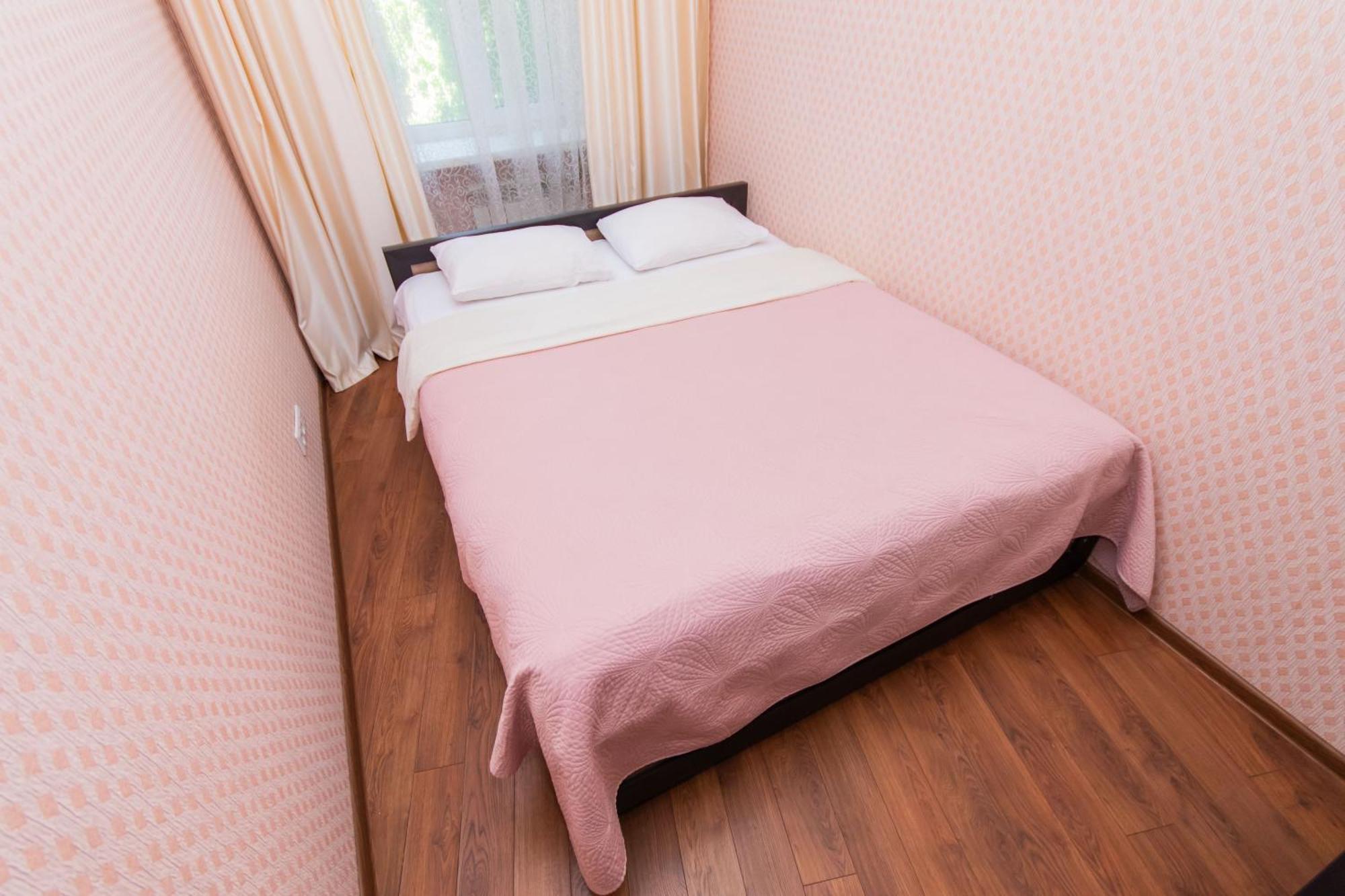 Seven Hotel Vyshneve Luaran gambar