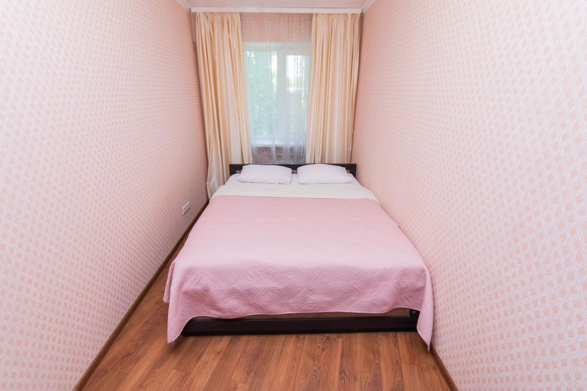 Seven Hotel Vyshneve Luaran gambar