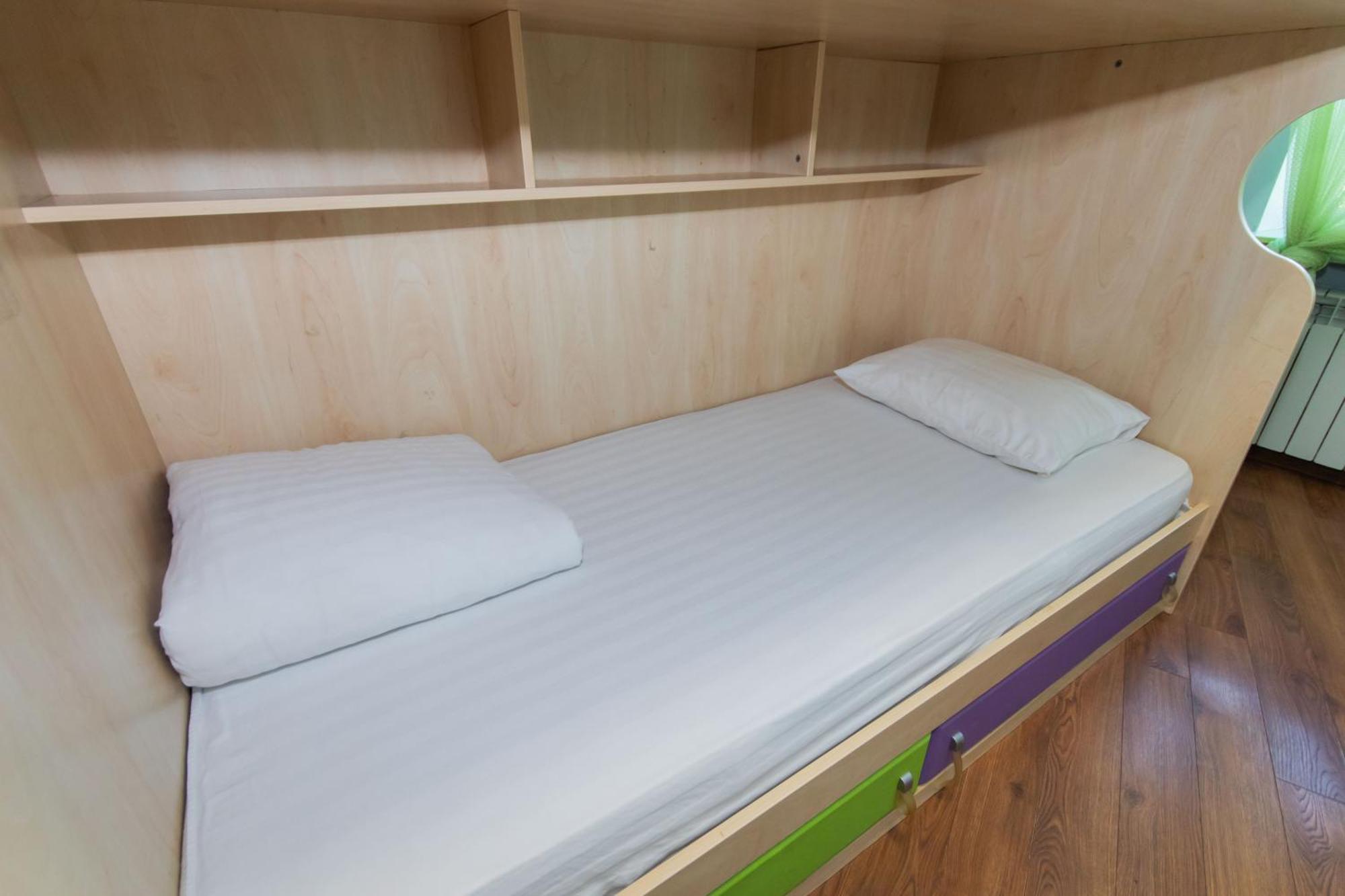 Seven Hotel Vyshneve Luaran gambar