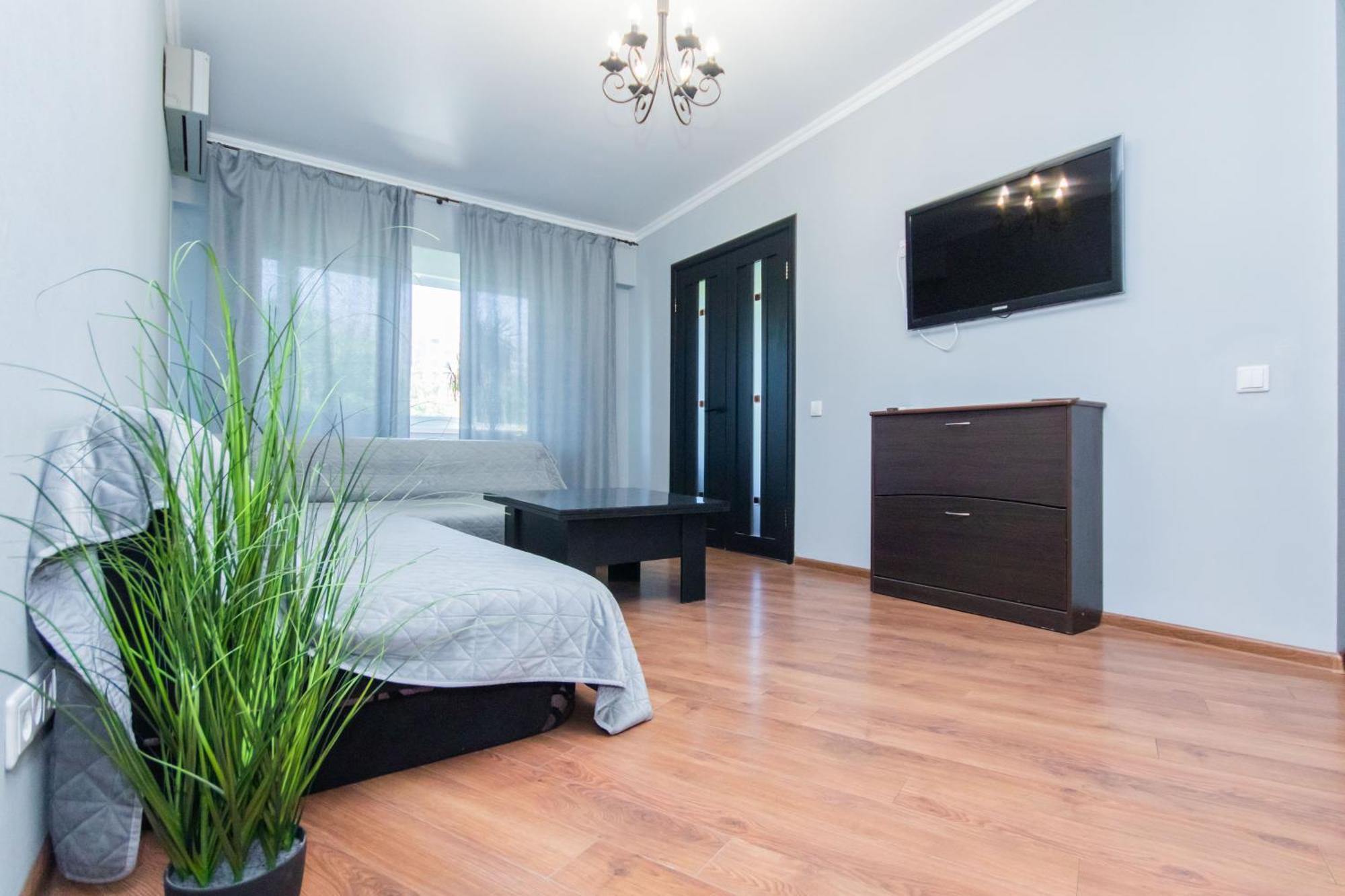 Seven Hotel Vyshneve Luaran gambar